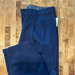 Dockers Signature Iron Free Cotton Stretch Pleated Navy Dress Pants